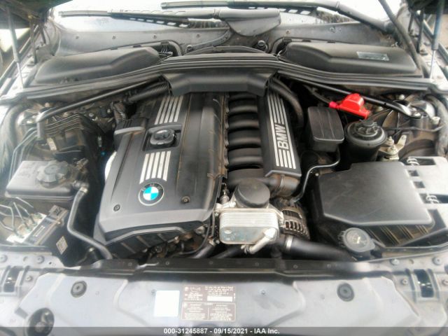 Photo 9 VIN: WBANU5C52AC364075 - BMW 5 