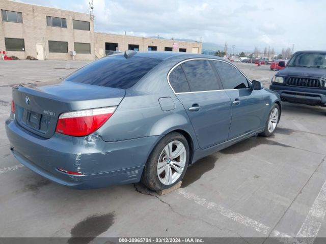 Photo 3 VIN: WBANU5C52AC441558 - BMW 528I 