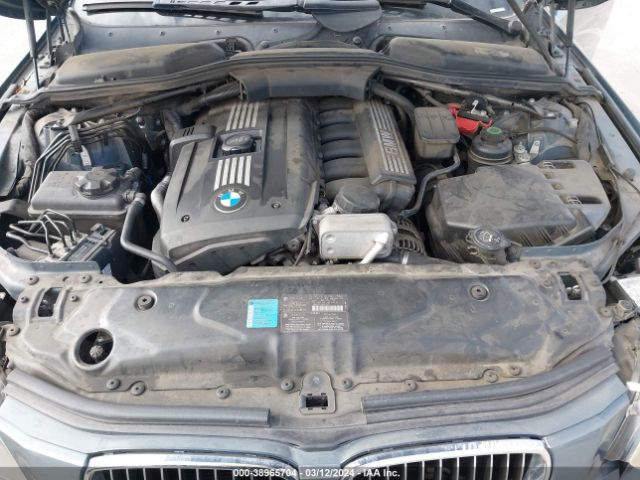 Photo 9 VIN: WBANU5C52AC441558 - BMW 528I 