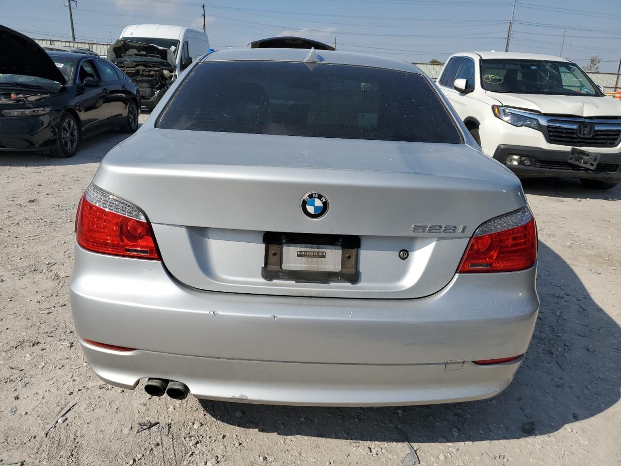 Photo 5 VIN: WBANU5C52AC442659 - BMW 5ER 