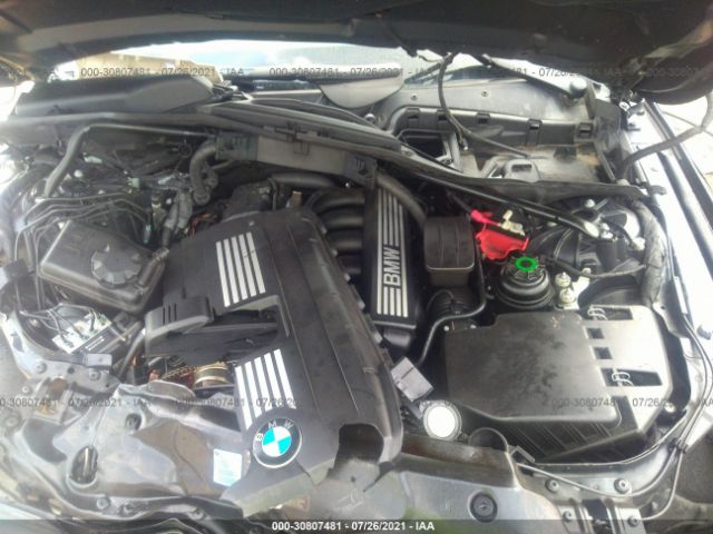 Photo 9 VIN: WBANU5C53AC127059 - BMW 5 