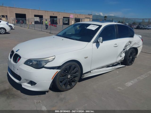 Photo 1 VIN: WBANU5C53AC127384 - BMW 528I 