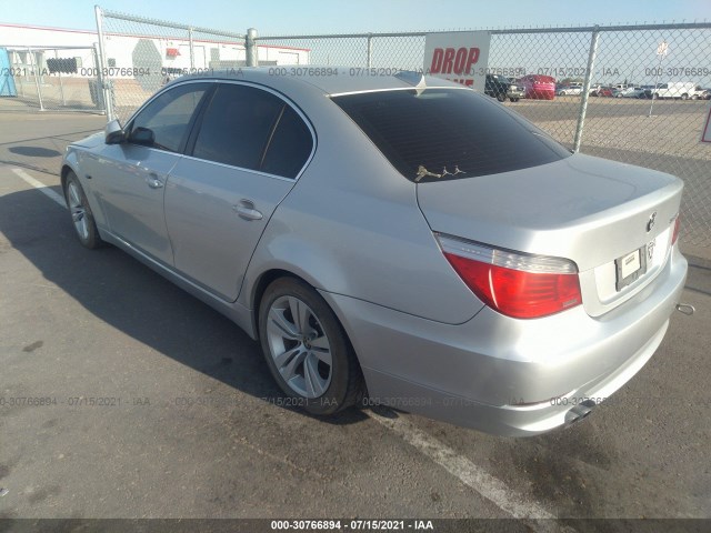 Photo 2 VIN: WBANU5C54AC365244 - BMW 5 