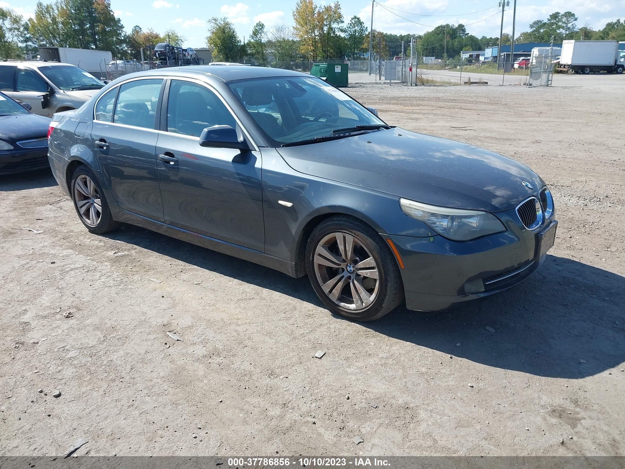 Photo 1 VIN: WBANU5C54AC366118 - BMW 5ER 