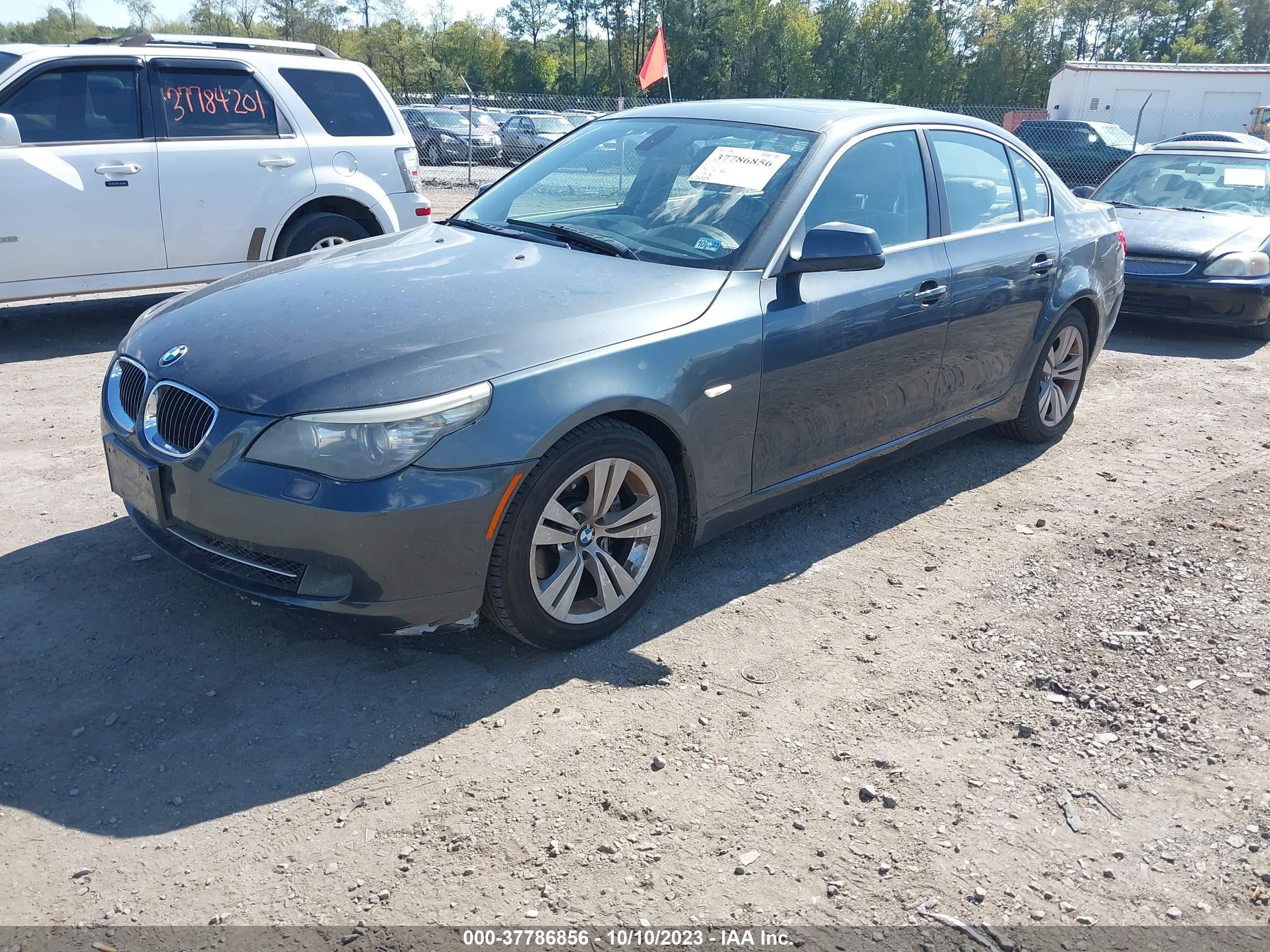 Photo 2 VIN: WBANU5C54AC366118 - BMW 5ER 