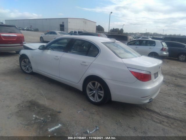 Photo 2 VIN: WBANU5C54AC460404 - BMW 5 