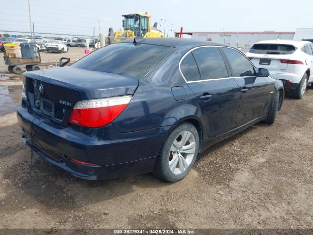 Photo 3 VIN: WBANU5C55AC124518 - BMW 528I 