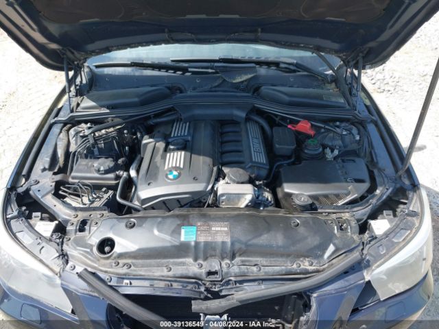 Photo 9 VIN: WBANU5C55AC126396 - BMW 528I 