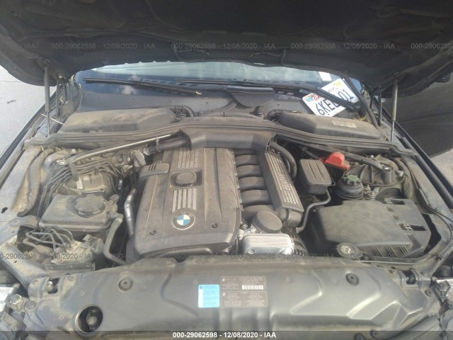 Photo 9 VIN: WBANU5C57AC129381 - BMW 5 