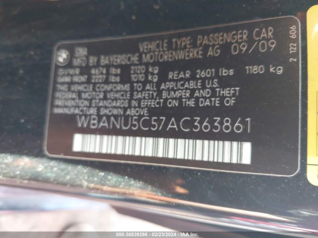 Photo 8 VIN: WBANU5C57AC363861 - BMW 5 SERIES 