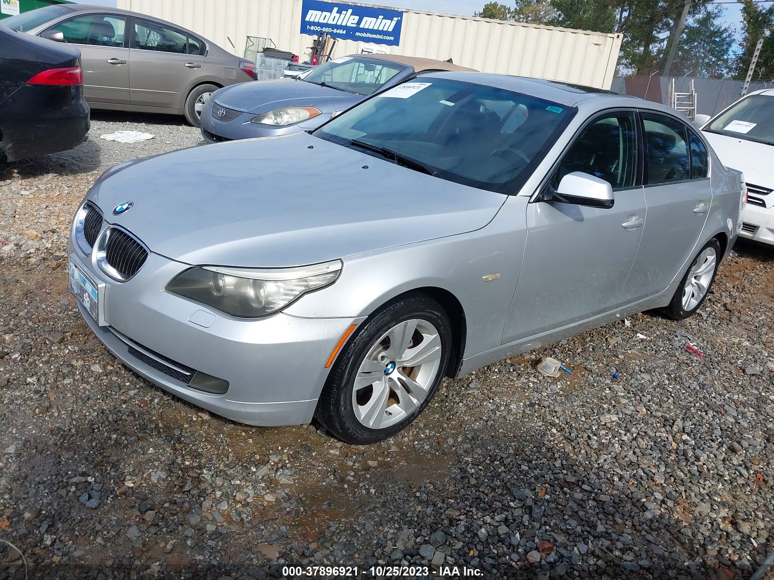 Photo 1 VIN: WBANU5C57AC366212 - BMW 5ER 