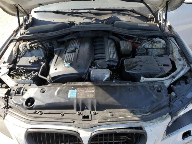 Photo 10 VIN: WBANU5C59AC128068 - BMW 5 SERIES 