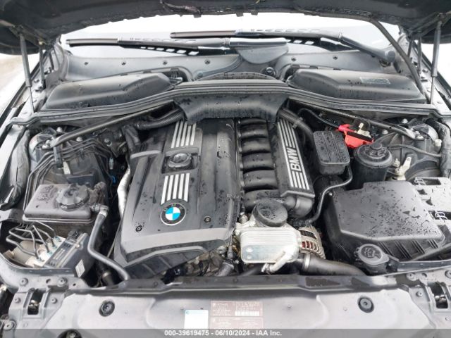 Photo 9 VIN: WBANU5C5XAC128807 - BMW 528I 