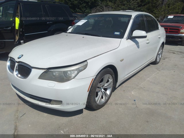 Photo 1 VIN: WBANU5C5XAC365524 - BMW 5 