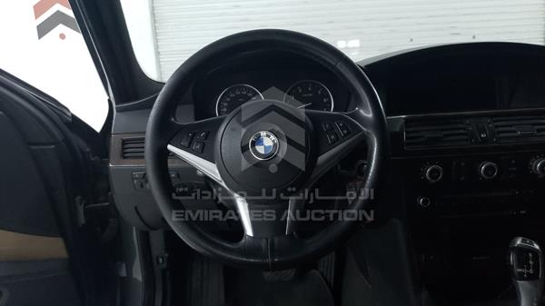 Photo 12 VIN: WBANU91018CT26586 - BMW 530 