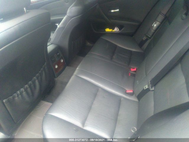 Photo 7 VIN: WBANV1C50AC158999 - BMW 5 