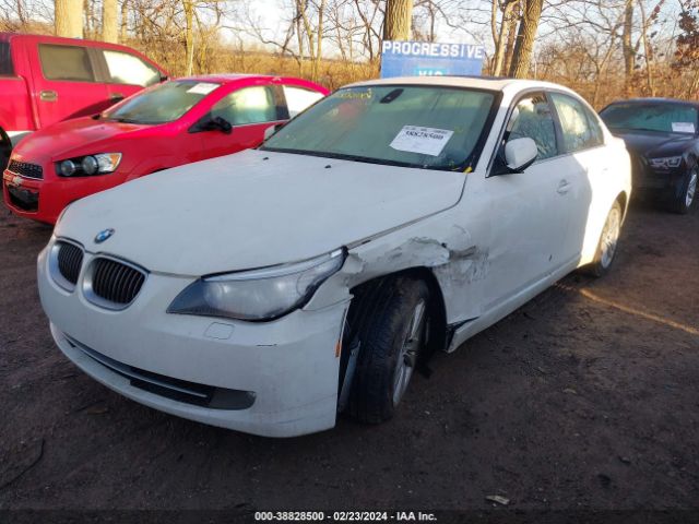 Photo 1 VIN: WBANV1C50AC388493 - BMW 528I 