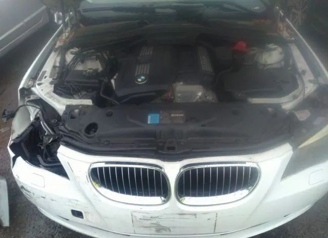 Photo 9 VIN: WBANV1C50AC444903 - BMW 5 SERIES 