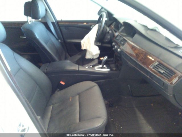 Photo 4 VIN: WBANV1C51AC159398 - BMW 5 SERIES 