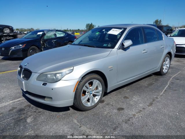 Photo 1 VIN: WBANV1C52AC445339 - BMW 528I 