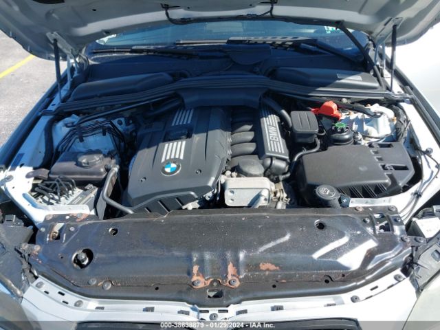 Photo 9 VIN: WBANV1C52AC445339 - BMW 528I 