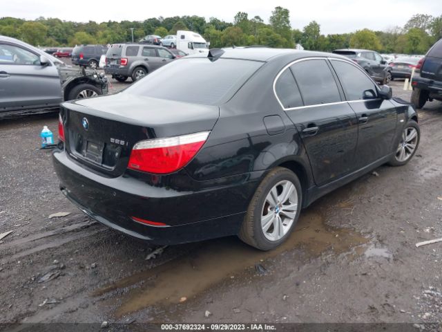 Photo 3 VIN: WBANV1C53AC389847 - BMW 5 SERIES 