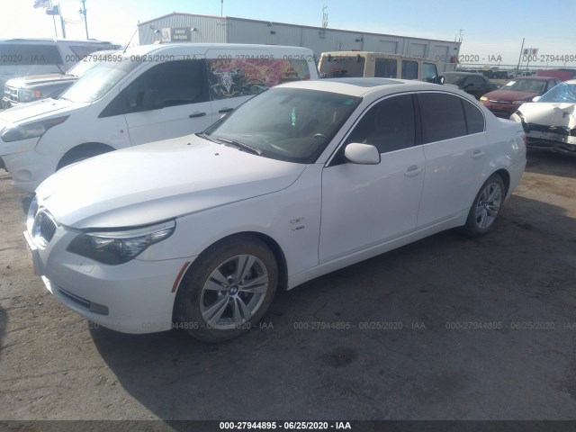 Photo 1 VIN: WBANV1C54AC157029 - BMW 5 