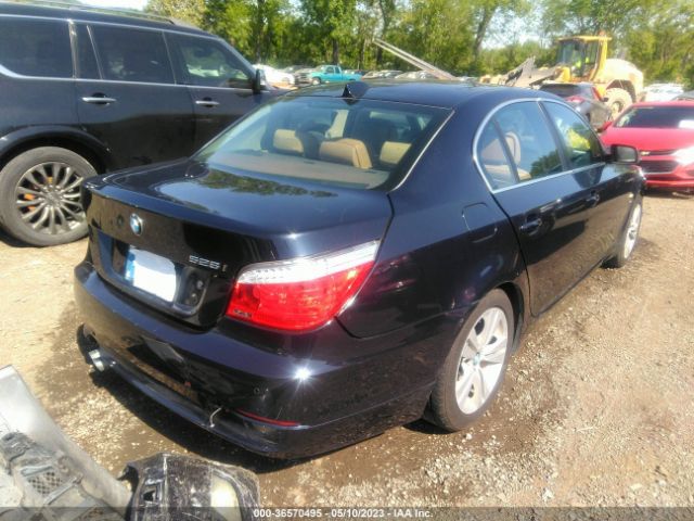 Photo 3 VIN: WBANV1C54AC158259 - BMW 528I 