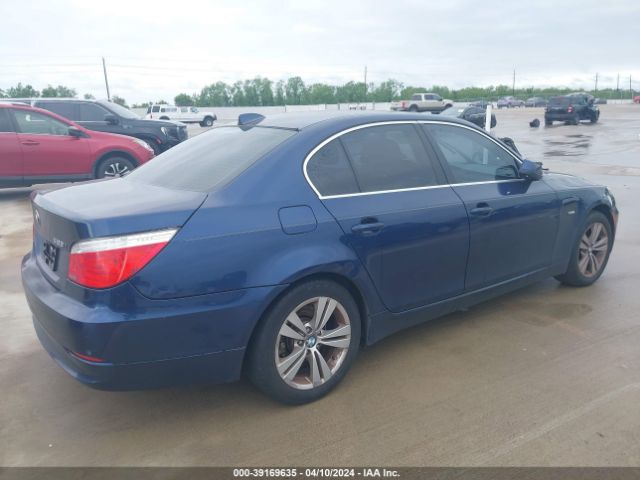 Photo 3 VIN: WBANV1C55AC445884 - BMW 528I 