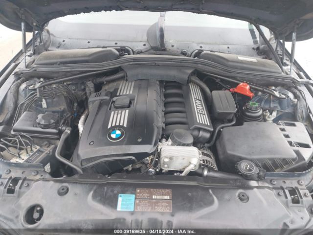 Photo 9 VIN: WBANV1C55AC445884 - BMW 528I 