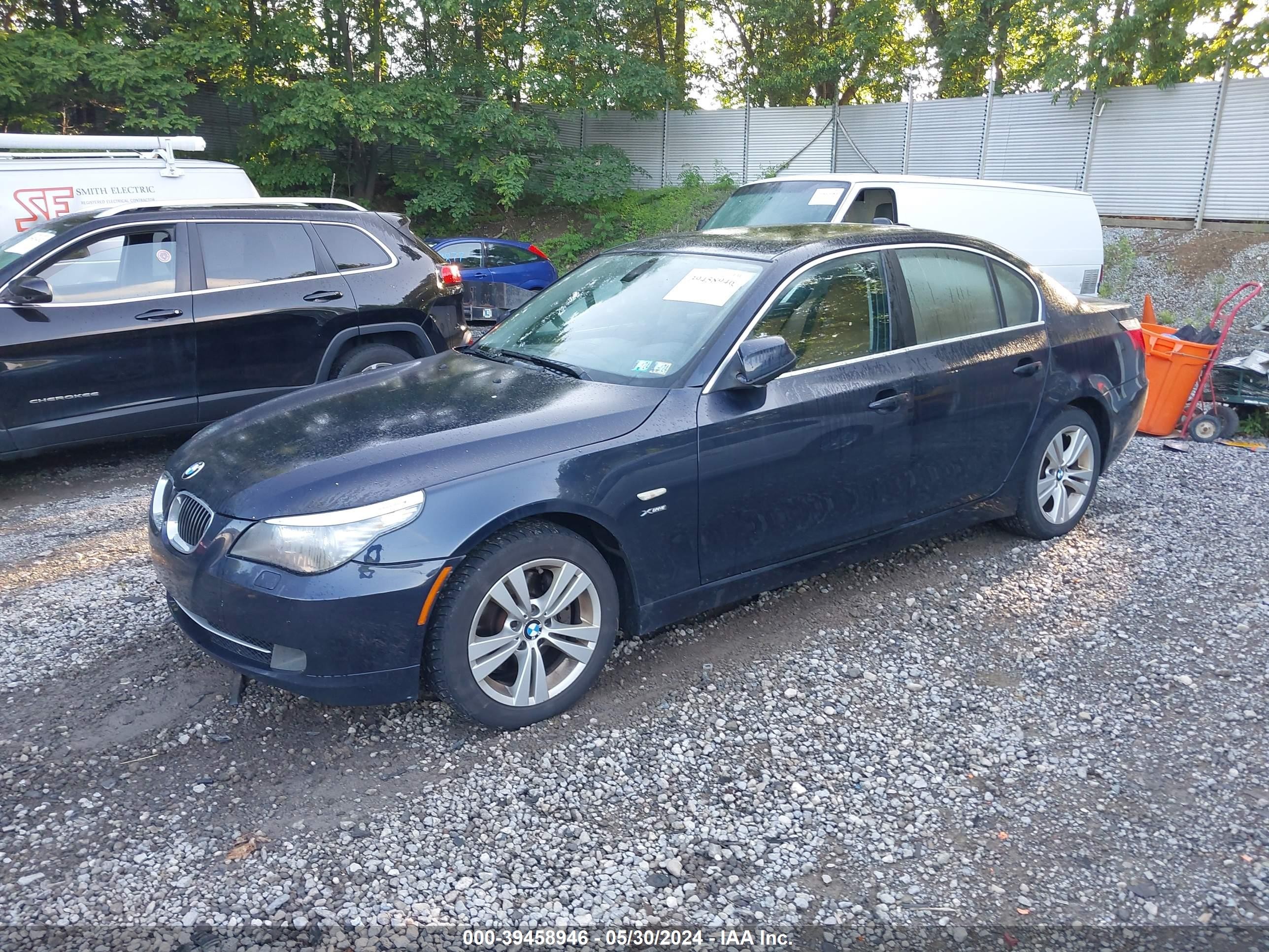 Photo 1 VIN: WBANV1C56AC444775 - BMW 5ER 