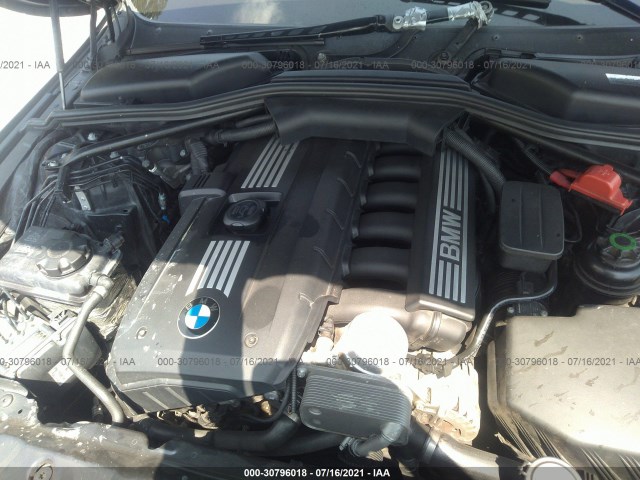 Photo 9 VIN: WBANV1C56AC445652 - BMW 5 