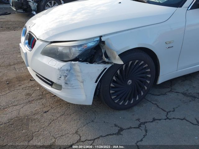 Photo 5 VIN: WBANV1C57AC157137 - BMW 528I 