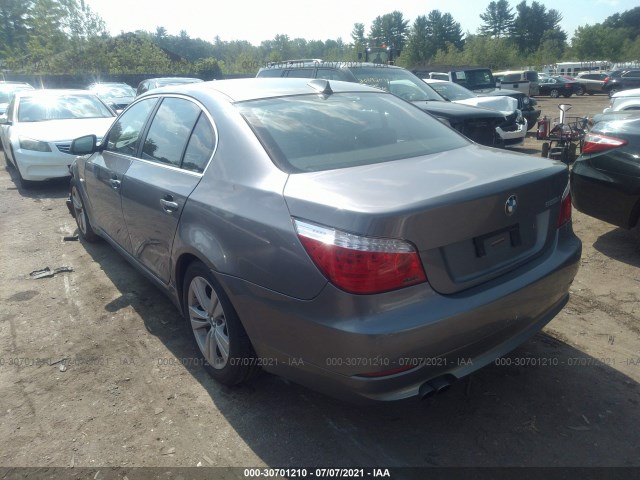 Photo 2 VIN: WBANV1C57AC443893 - BMW 5 