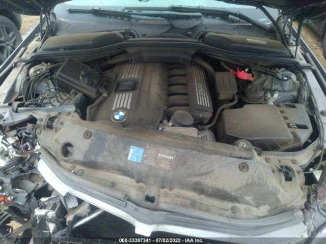 Photo 9 VIN: WBANV1C58AC443403 - BMW 5 SERIES 