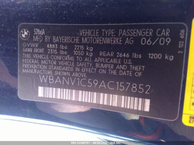 Photo 8 VIN: WBANV1C59AC157852 - BMW 5 SERIES 