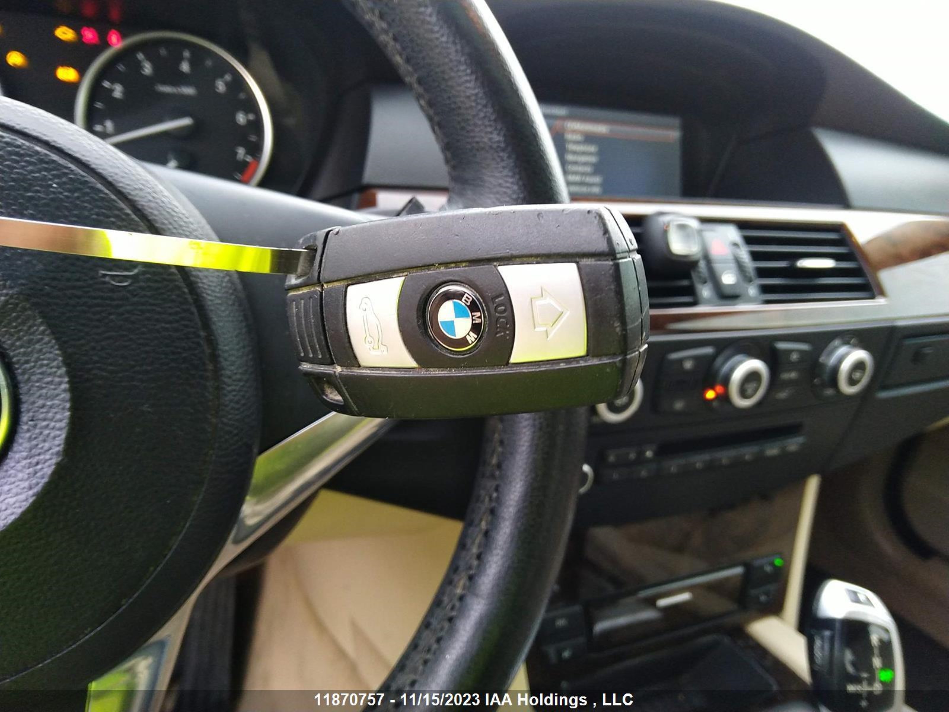 Photo 10 VIN: WBANV1C59AC444043 - BMW 5ER 