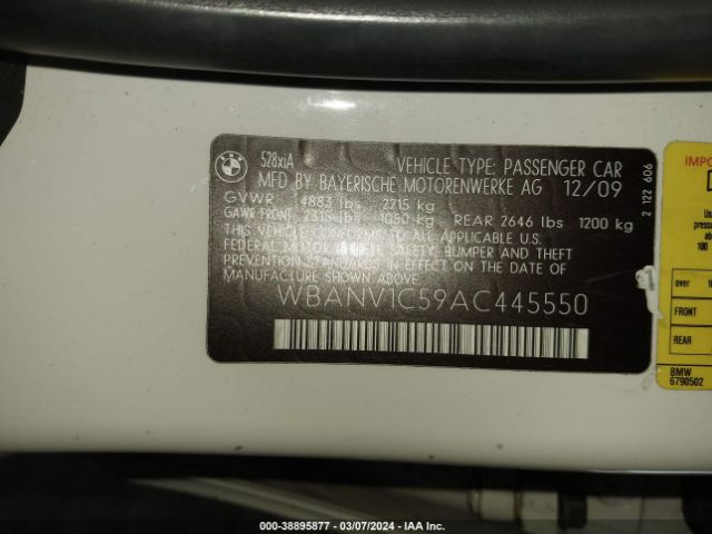 Photo 8 VIN: WBANV1C59AC445550 - BMW 528I 