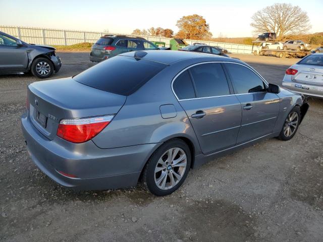 Photo 2 VIN: WBANV93529C133824 - BMW 5 SERIES 