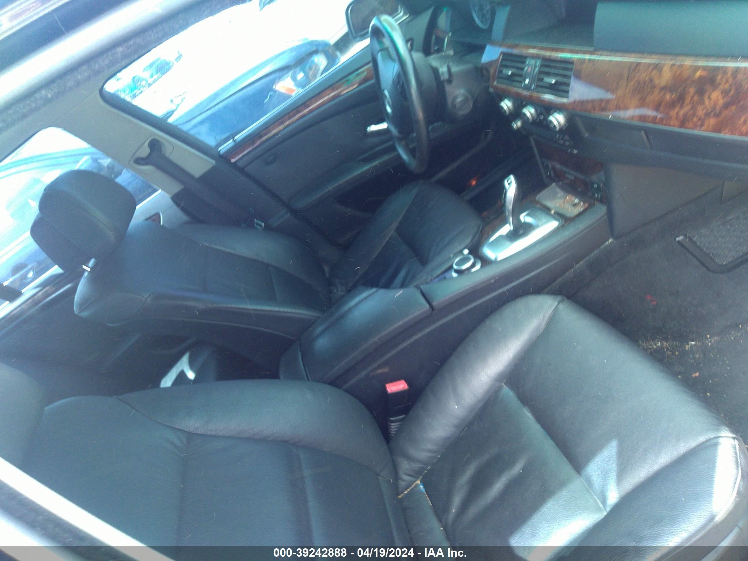 Photo 4 VIN: WBANV93548CZ65970 - BMW 5ER 