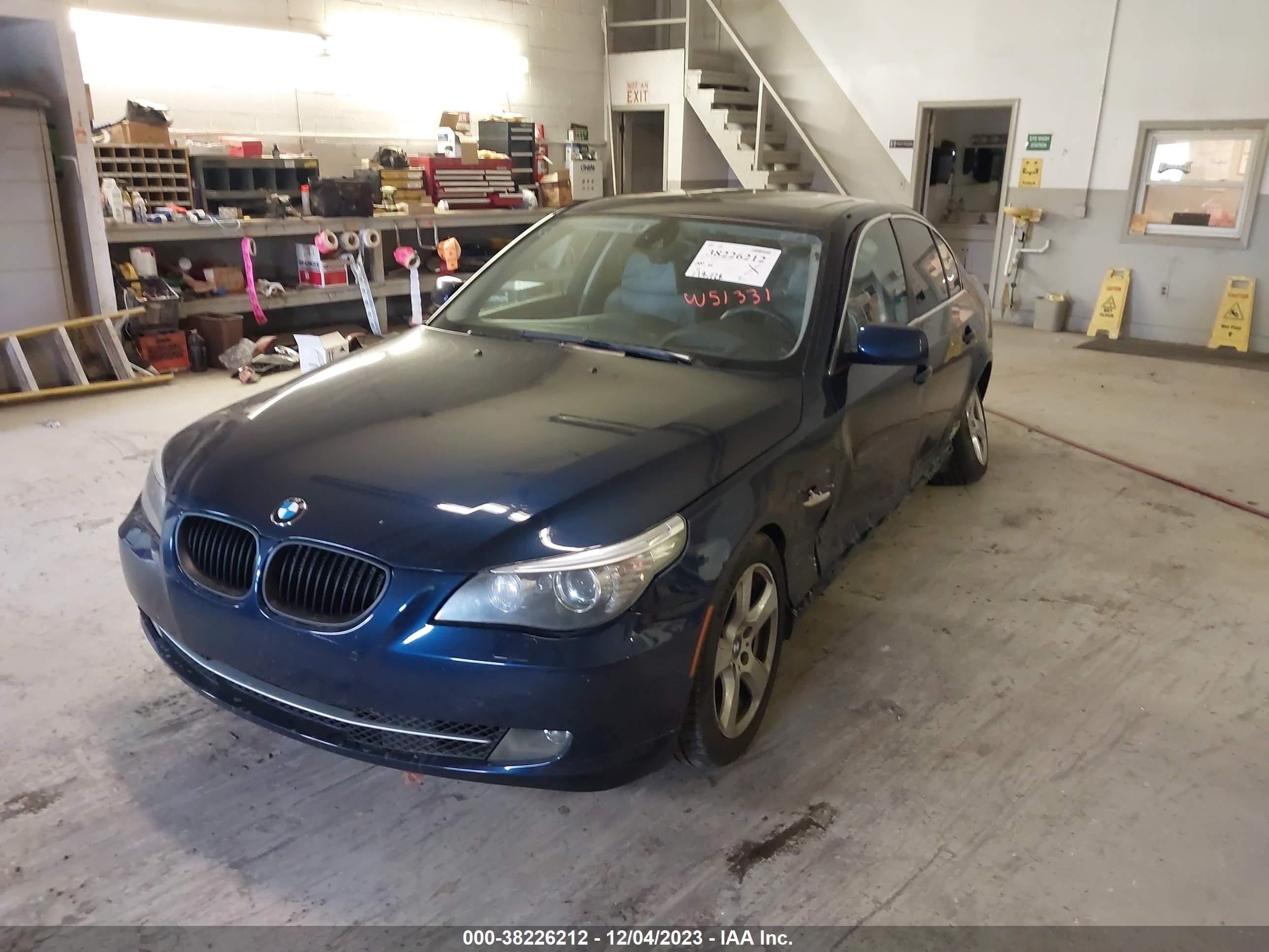 Photo 1 VIN: WBANV93578CW51331 - BMW 5ER 