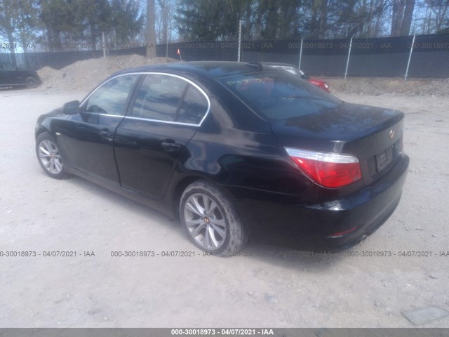 Photo 2 VIN: WBANV9C50AC138900 - BMW 5 