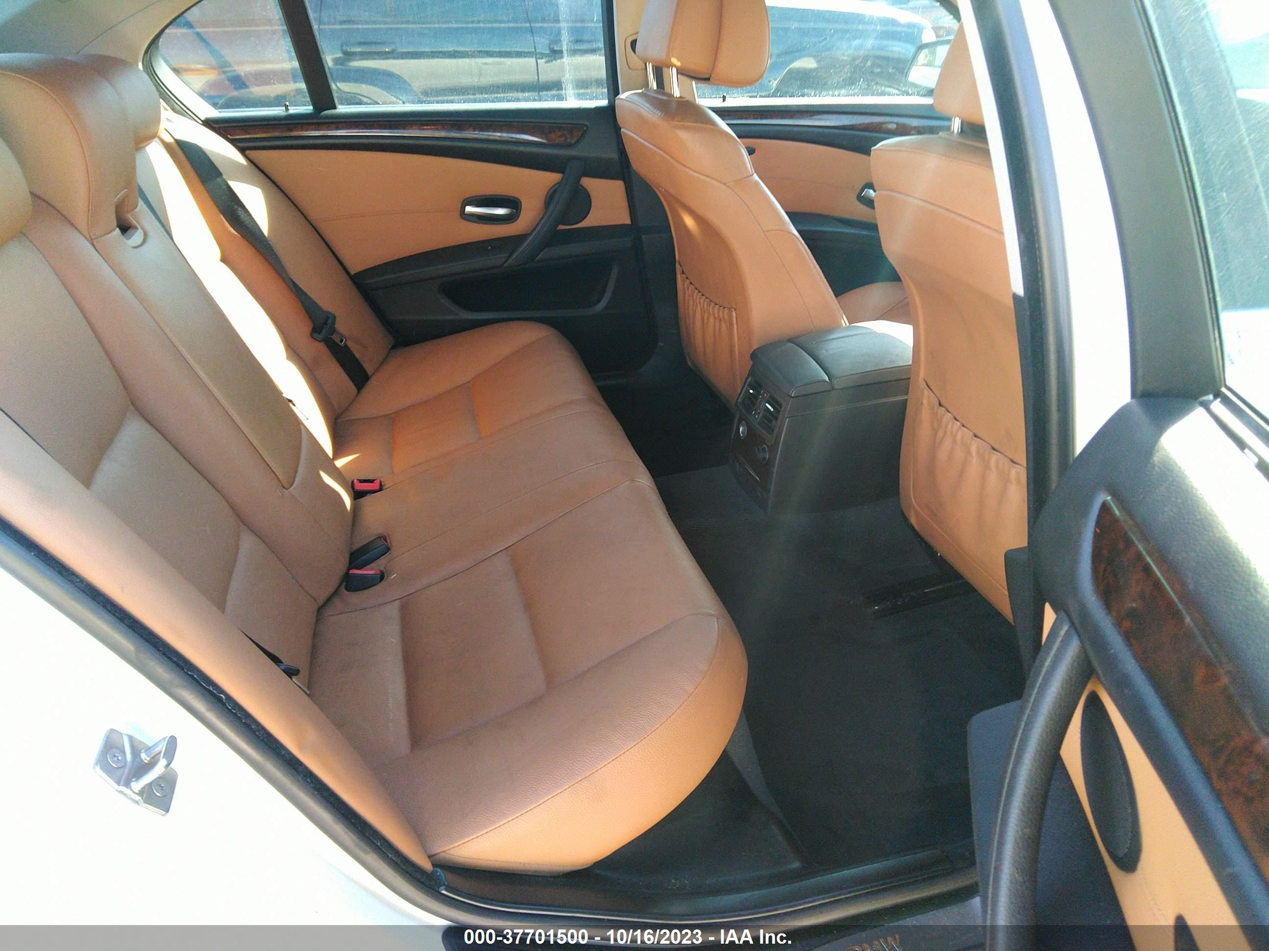 Photo 7 VIN: WBANV9C53AC139748 - BMW 5 SERIES 