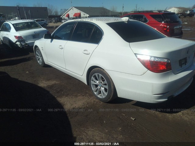 Photo 2 VIN: WBANV9C55AC136494 - BMW 5 