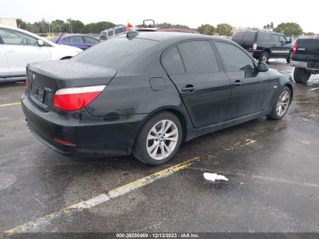 Photo 3 VIN: WBANV9C56AC139565 - BMW 535 