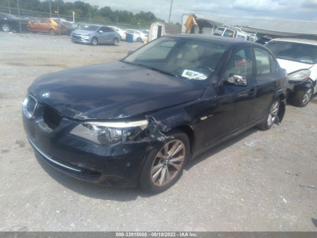 Photo 1 VIN: WBANV9C57AC137341 - BMW 5 SERIES 