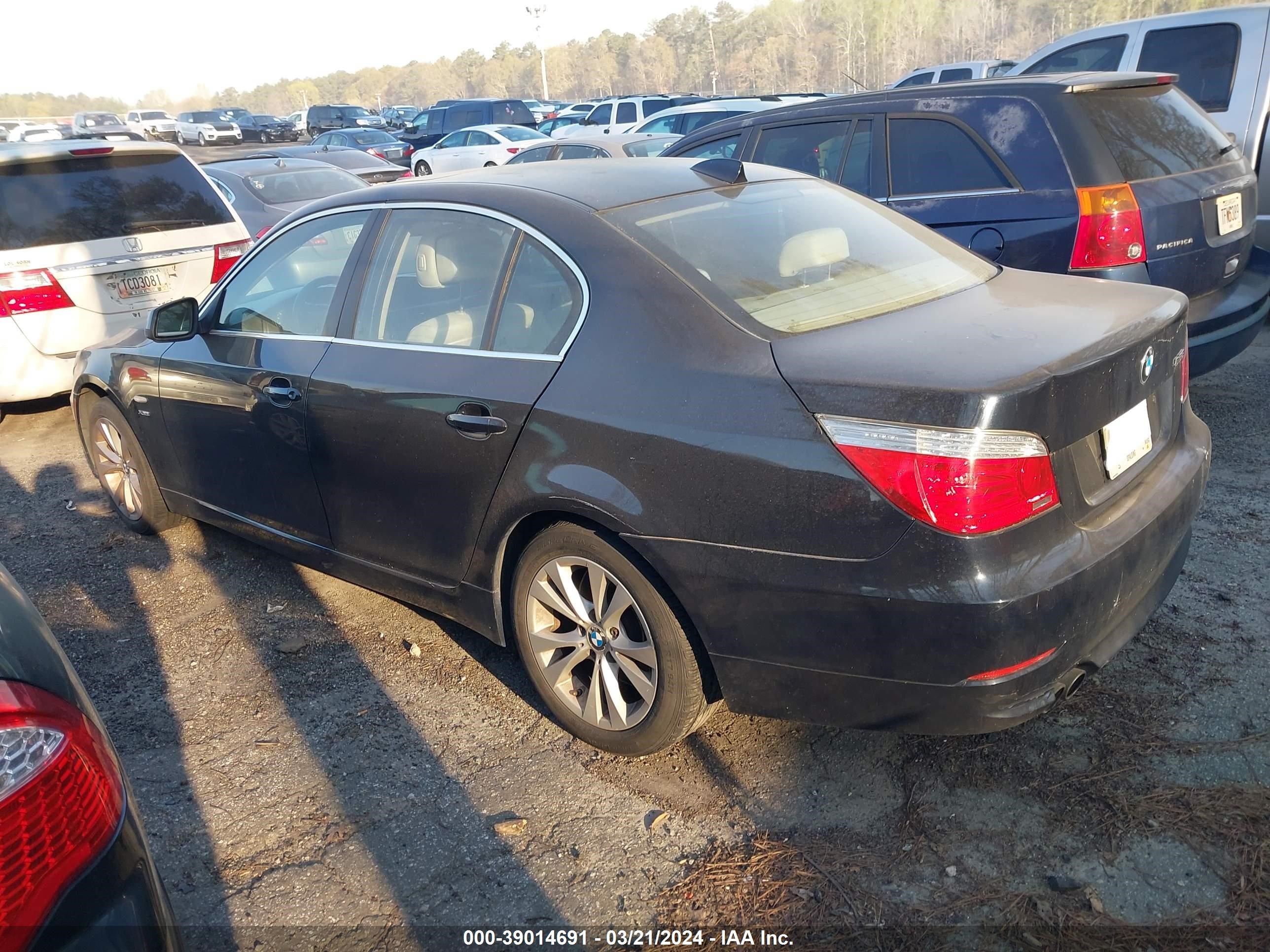 Photo 2 VIN: WBANV9C58AC390779 - BMW 5ER 