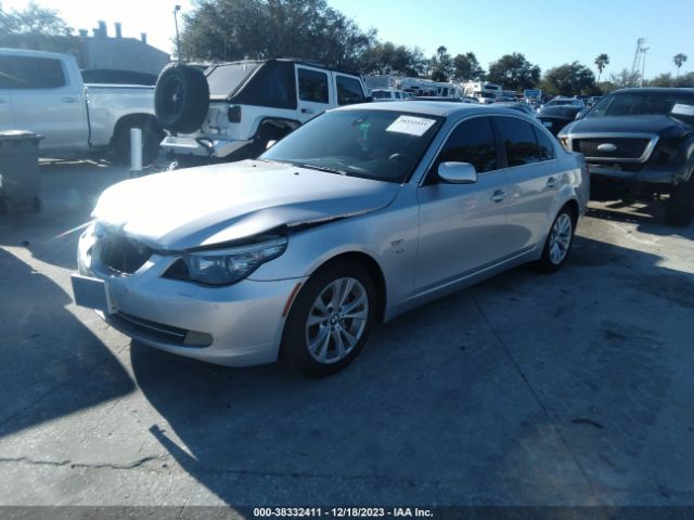 Photo 1 VIN: WBANV9C59AC136501 - BMW 535I 