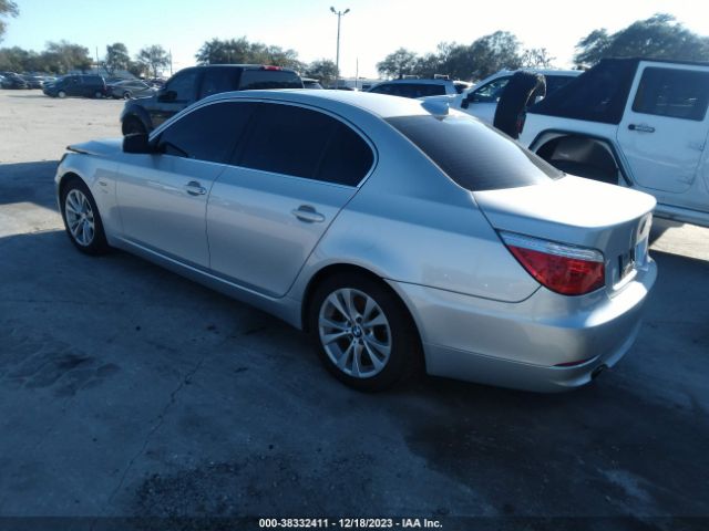 Photo 2 VIN: WBANV9C59AC136501 - BMW 535I 