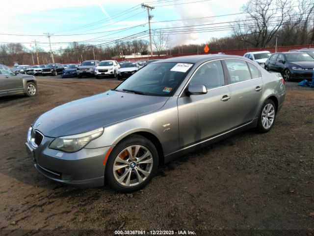 Photo 1 VIN: WBANV9C59AC137275 - BMW 535I 